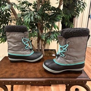 SOREL BOOTS